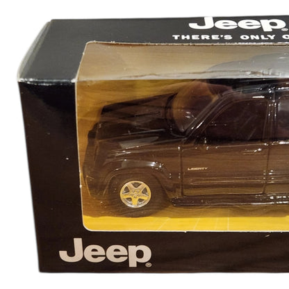Jeep Liberty a escala 1:32 Maisto