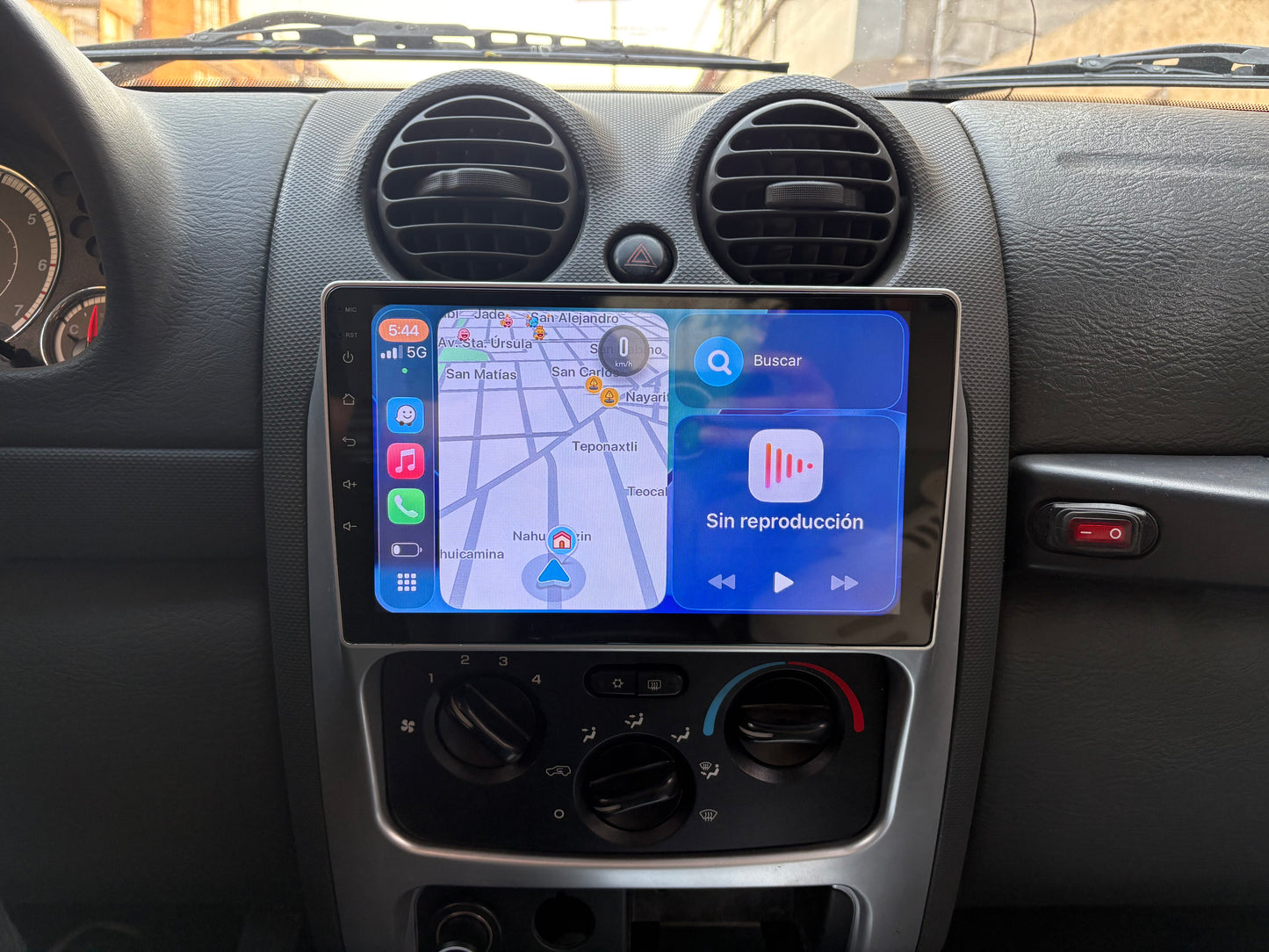 MARCO + Estereo pantalla de 9" para Jeep  Liberty 02-07 con Apple Car Play y Android Auto