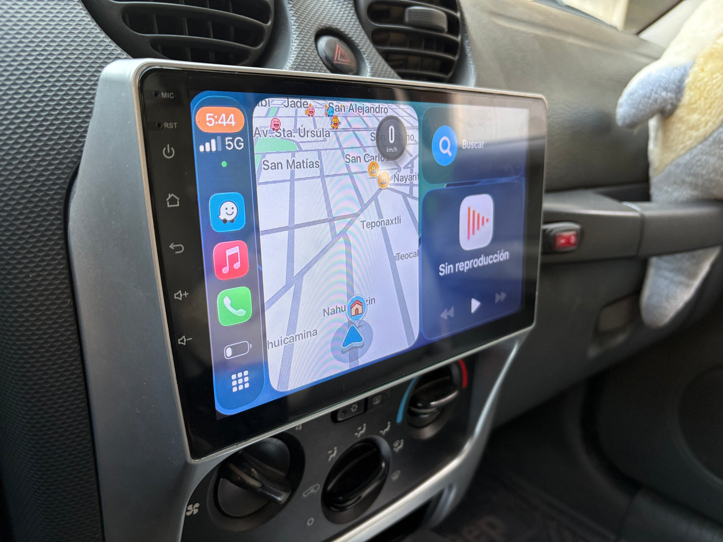 MARCO + Estereo pantalla de 9" para Jeep  Liberty 02-07 con Apple Car Play y Android Auto